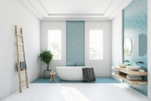 Badeværelse med malede fliser