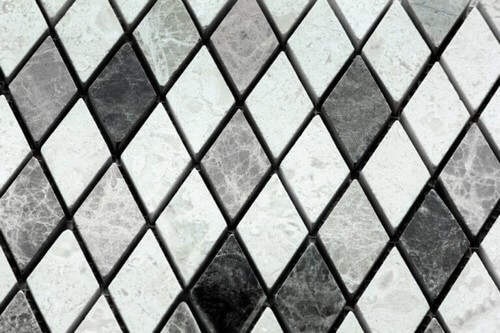 Sorte og hvide diamantfliser