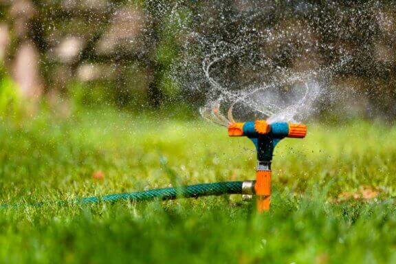 Sprinkler: vandingssystem.