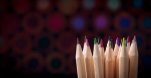 Lav en farveblyantvase