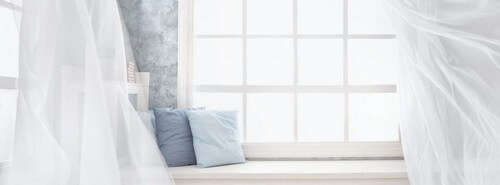 Hvide gardiner ser flot ud i hjemmet