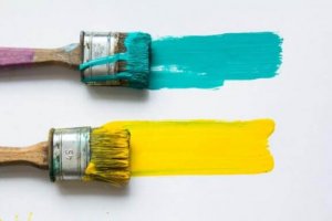 Brug gul og tyrkis sammen