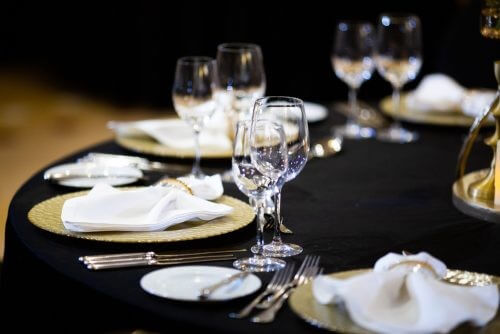 Den sorte dug kan skabe et lidt dystert udtryk