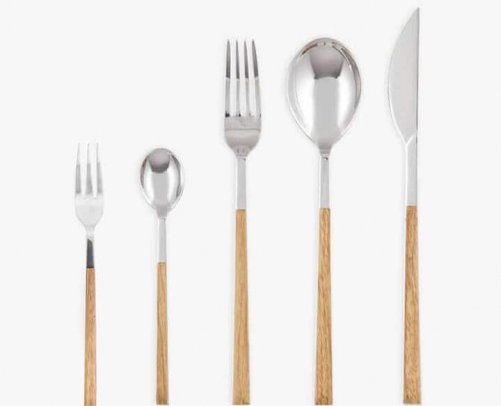 bestik med skaft af træ til din spisestue