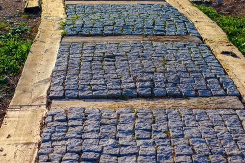 Du kan bruge forskellige materialer til dine stier