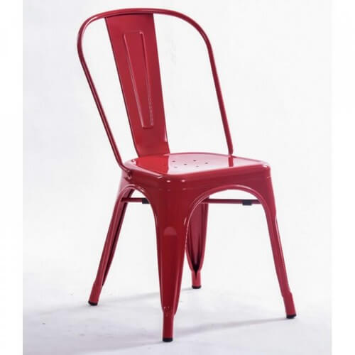 Moderne indretningsidéer til bondehuse inkluderer Shaker-stole