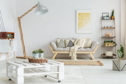 Træ og hvid er det perfekte interiørpar