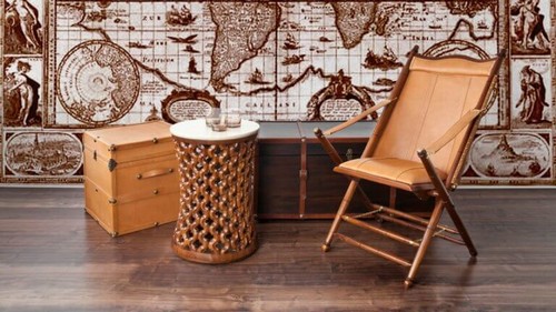 Tilbehør i naturlige fibre i en afrikanskinspireret indretning 