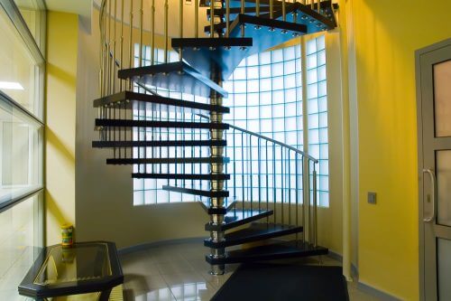 endnu en smuk spindeltrappe