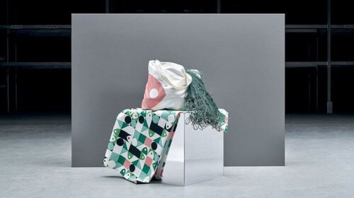 Genstande lavet af genbrugsplastik