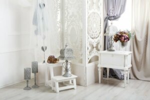 Lær, hvordan du kan dekorere med en shabby chic stil