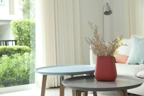 du kan lege med farveskemaet når du skal dekorere dit sofabord