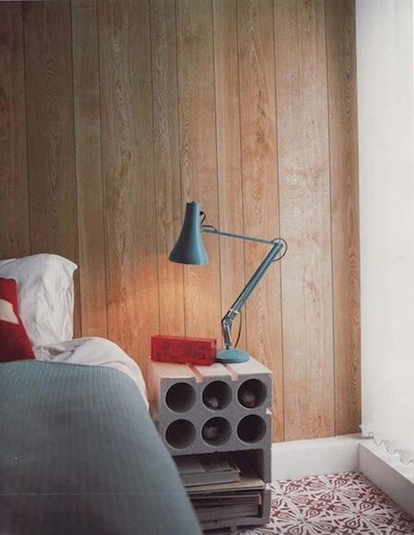 Hjemmelavet natborde af cementblokke