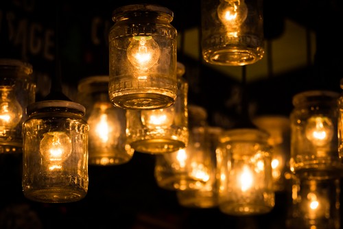 Lamper lavet af glaskrukker