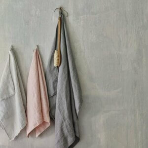 Vintage badeværelsestilbehør fra Rowen &amp; Wren