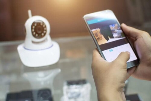 Videokamera bliver styret via en smartphone