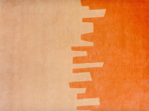 tæppe i orange og beige