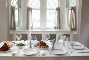 Tips til at dække et smukt bord