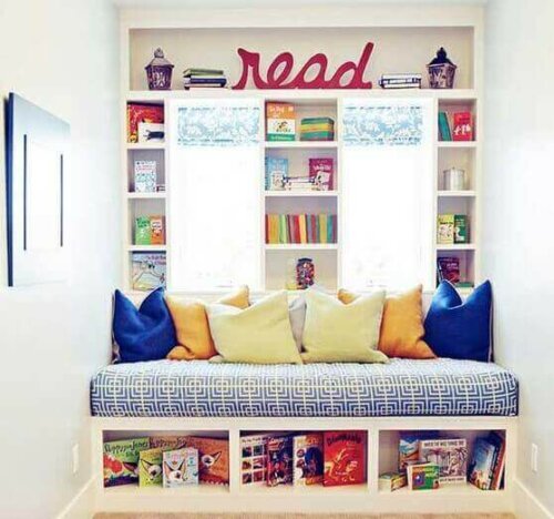 læsehjørne på børneværelse