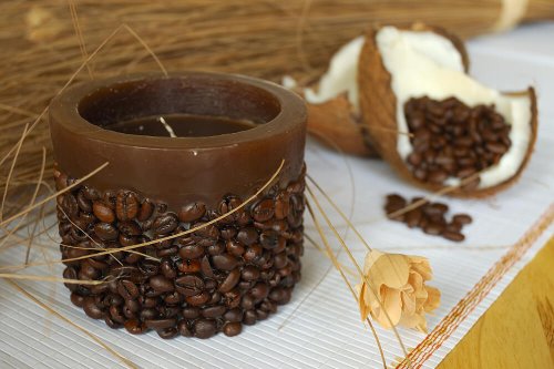 lys med kaffebønner til at få dit hjem til at dufte