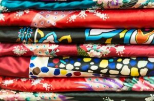 Asiatiske stoffer - de bedste stile og motiver