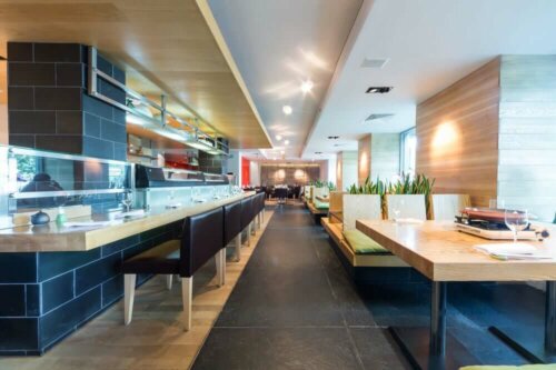 indretning af moderne restaurant