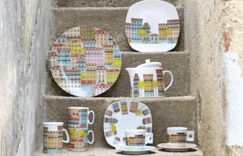 Farverigt servicesæt til din spisestue