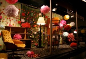 Tips til at lave et udstillingsvindue i en indretningsbutik