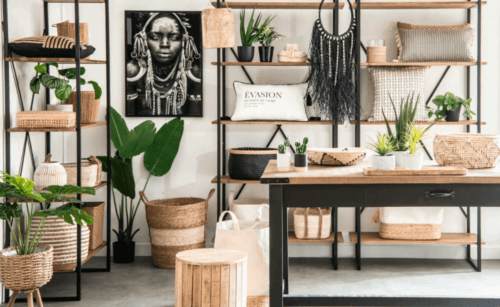 indretning med mange accessories