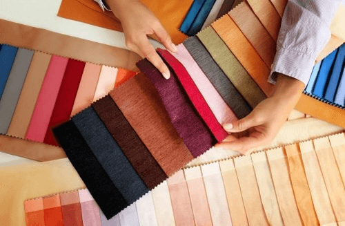 Stofprøver i forskellige farver